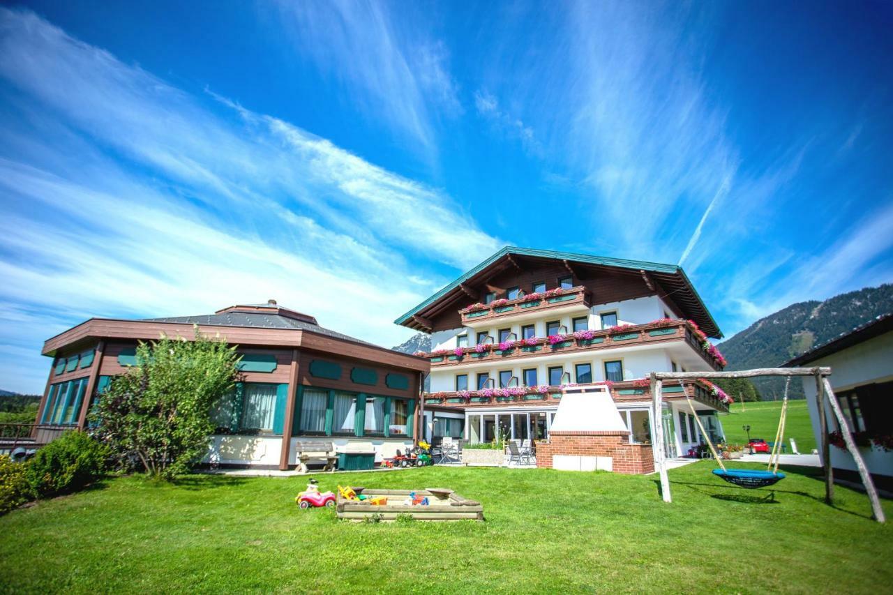 Berghof Mitterberg Hotel Grobming Exterior photo